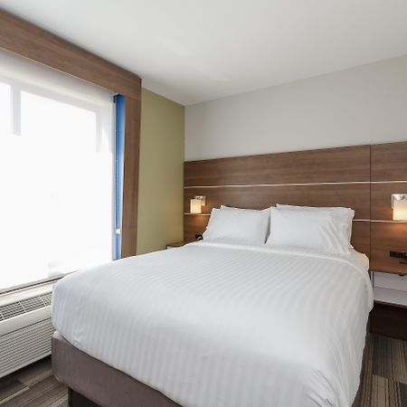 Holiday Inn Express & Suites - South Bend - Notre Dame Univ. Exterior foto