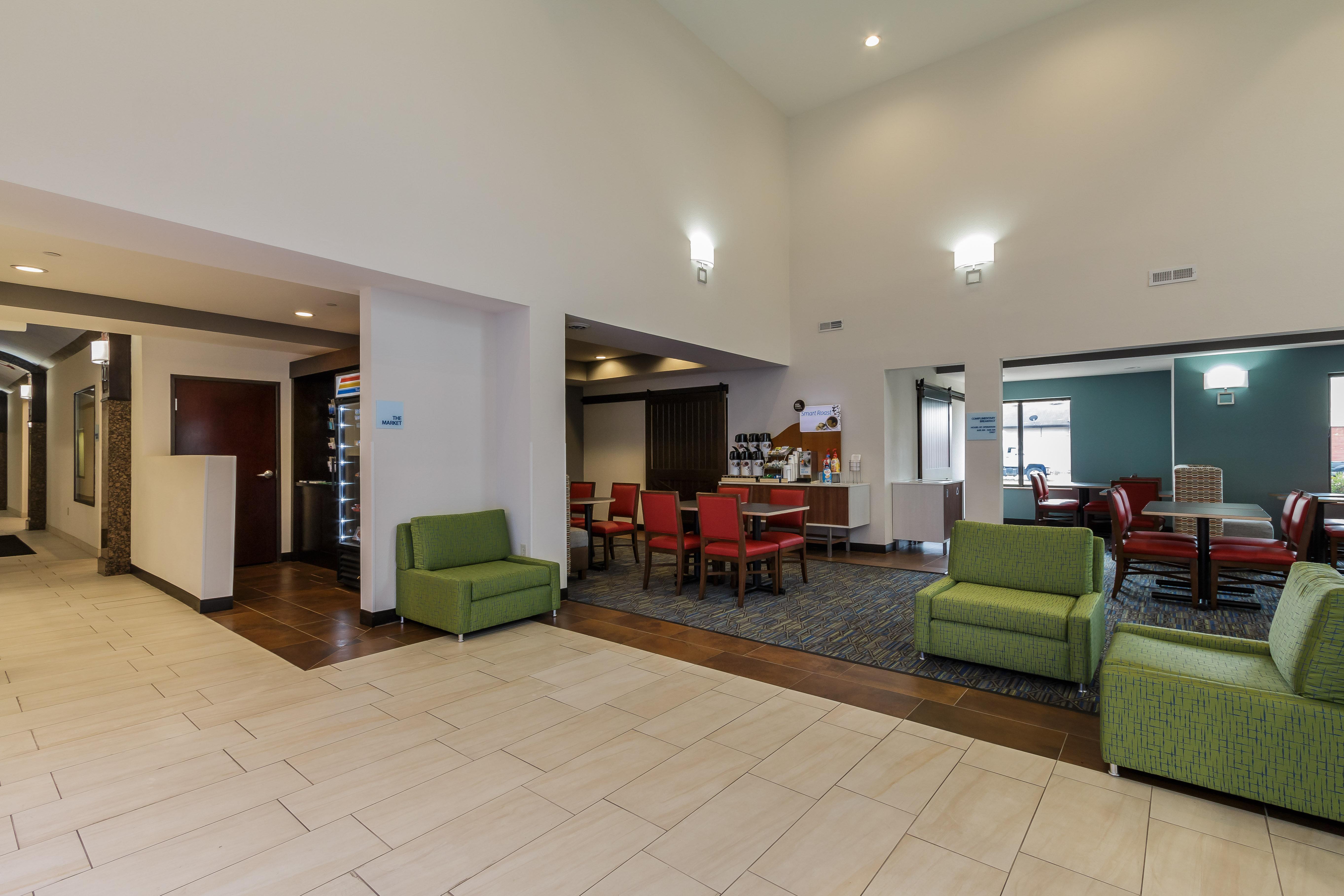 Holiday Inn Express & Suites - South Bend - Notre Dame Univ. Exterior foto