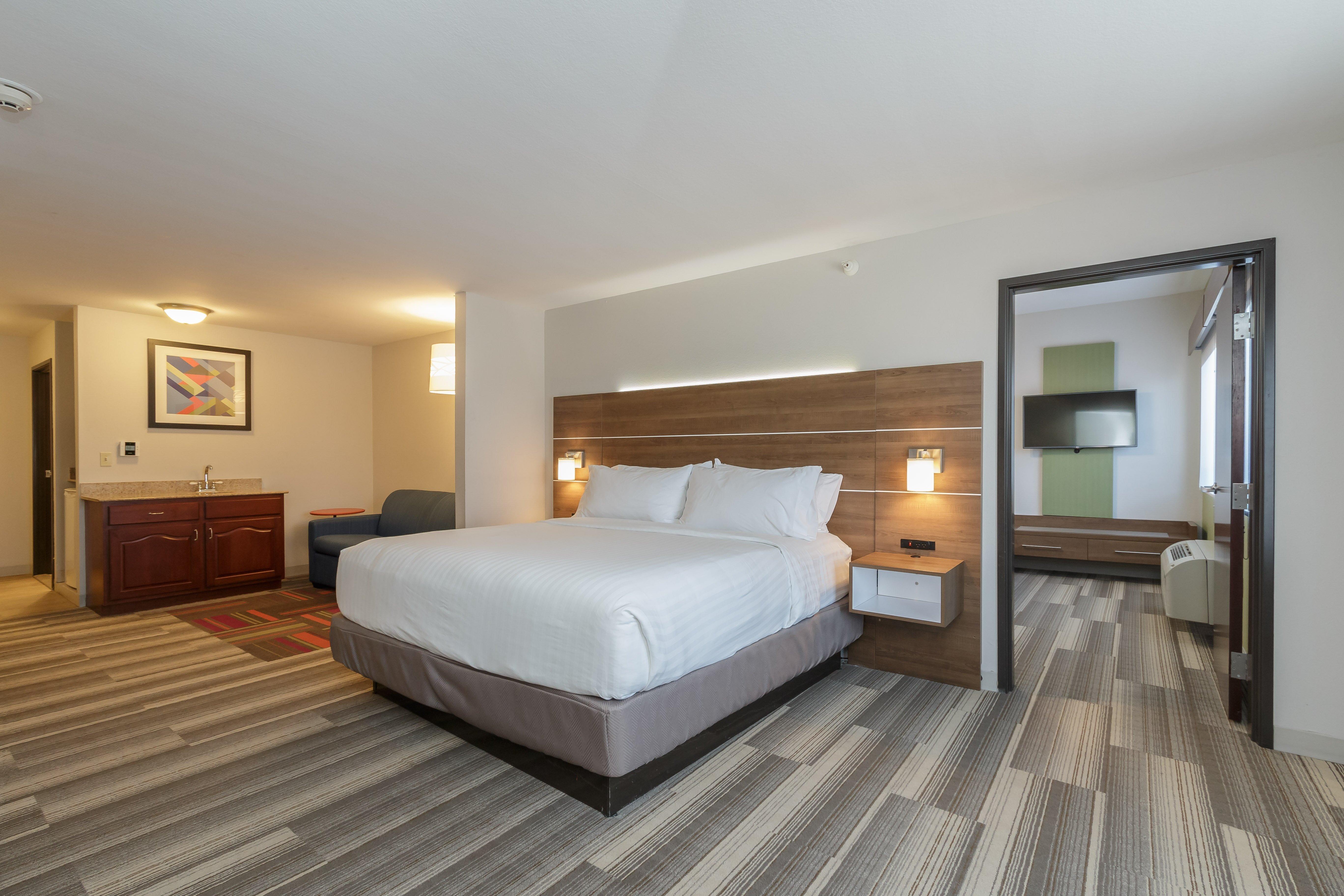 Holiday Inn Express & Suites - South Bend - Notre Dame Univ. Exterior foto