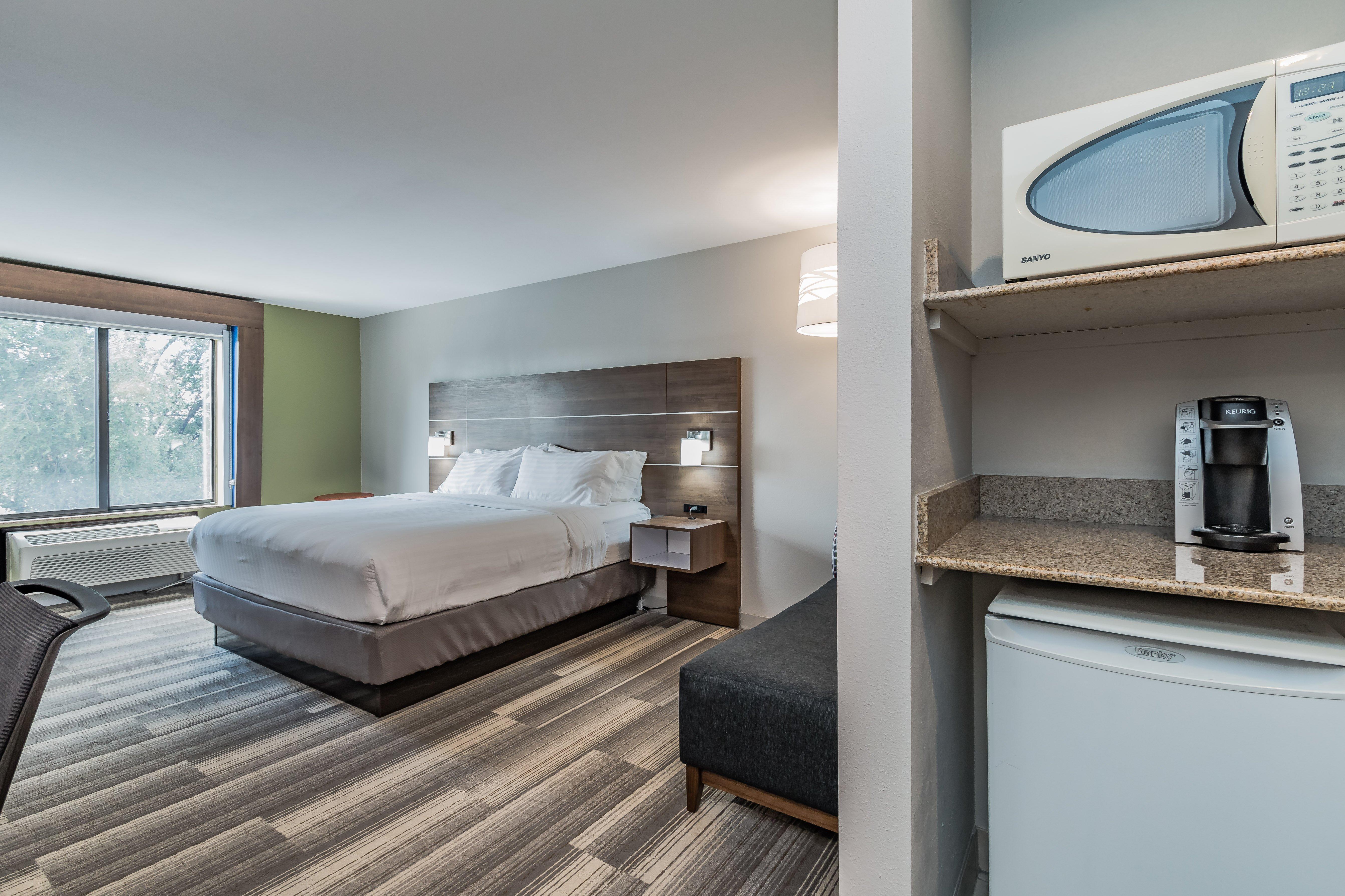 Holiday Inn Express & Suites - South Bend - Notre Dame Univ. Exterior foto