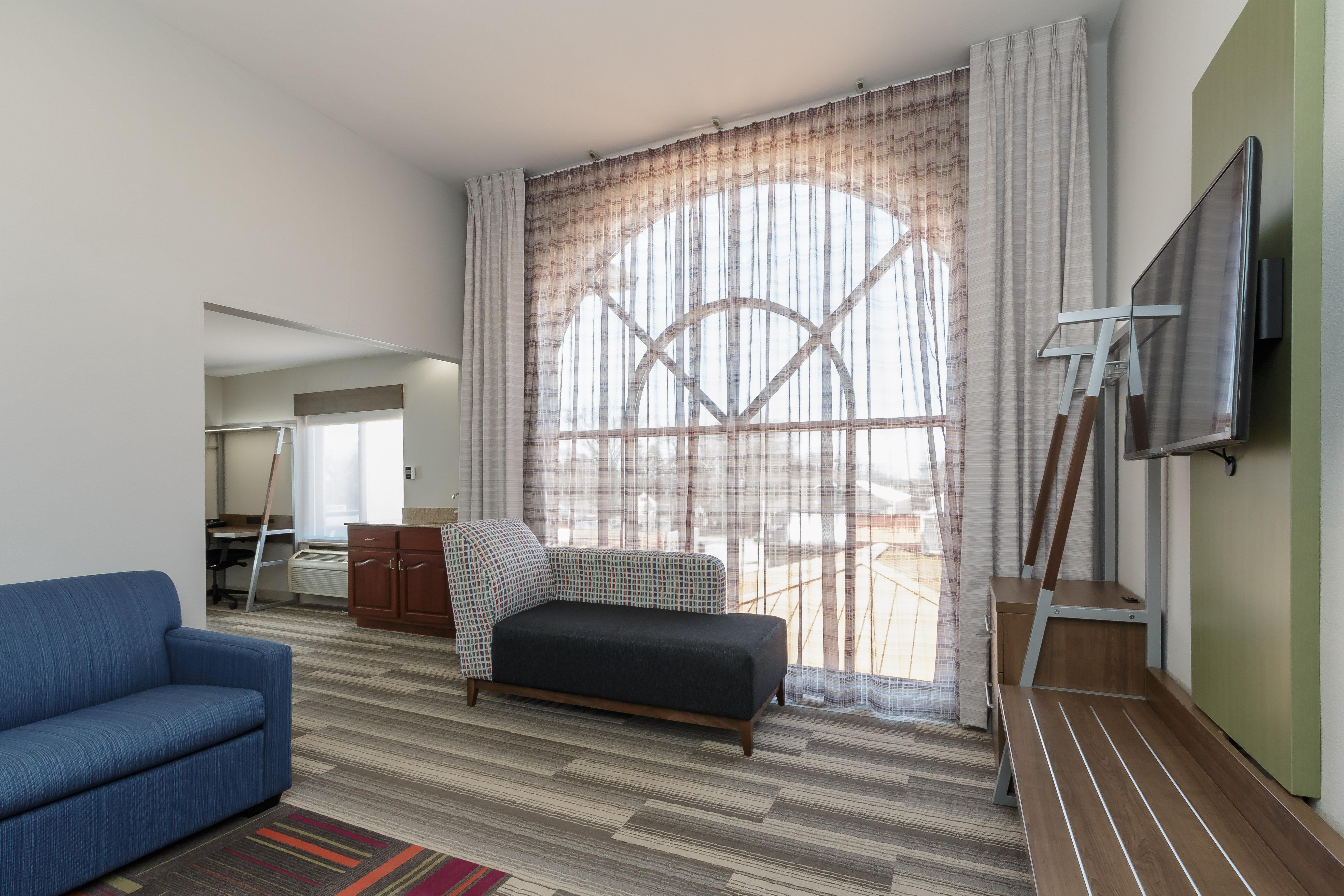 Holiday Inn Express & Suites - South Bend - Notre Dame Univ. Exterior foto