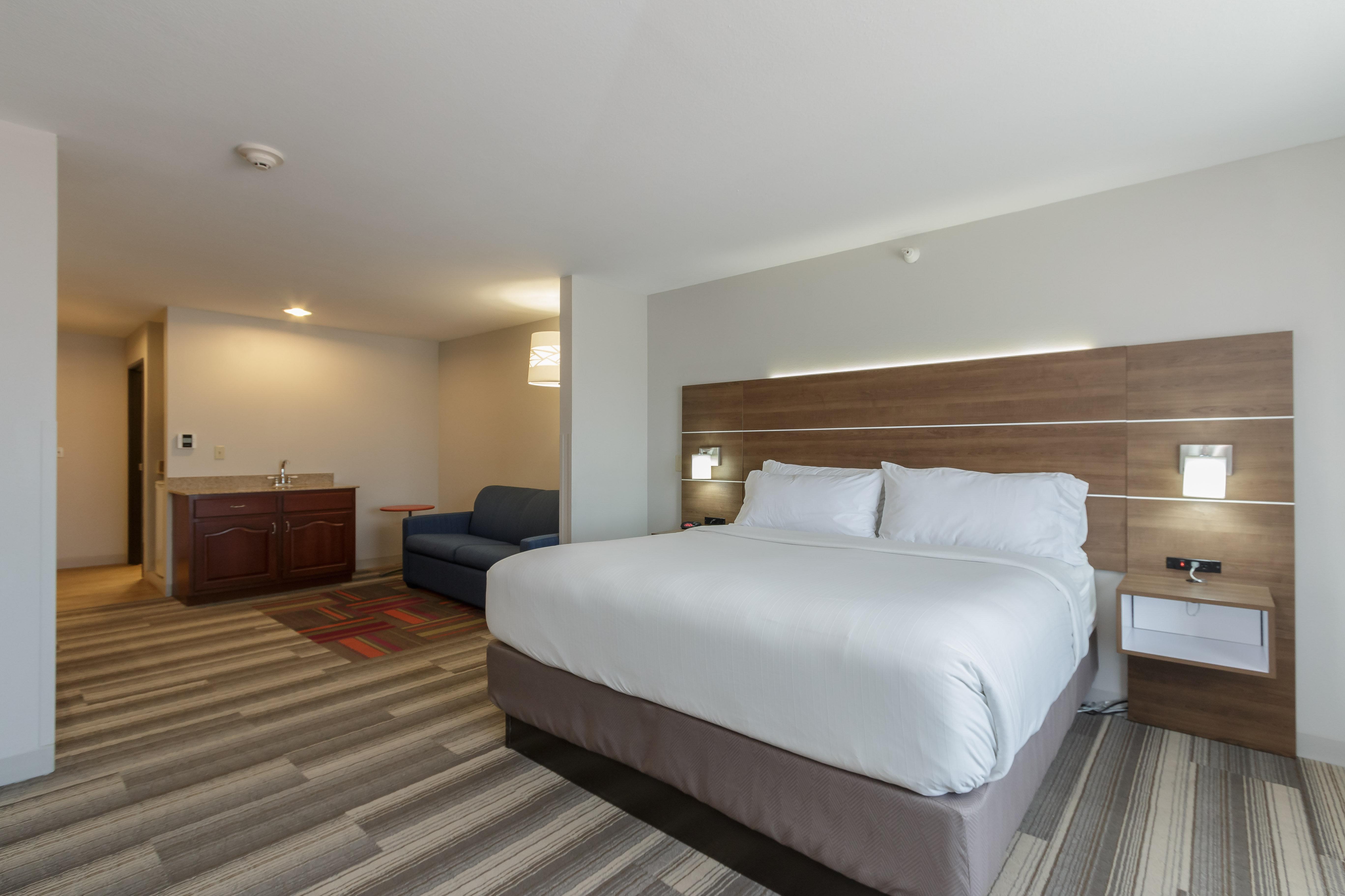 Holiday Inn Express & Suites - South Bend - Notre Dame Univ. Exterior foto