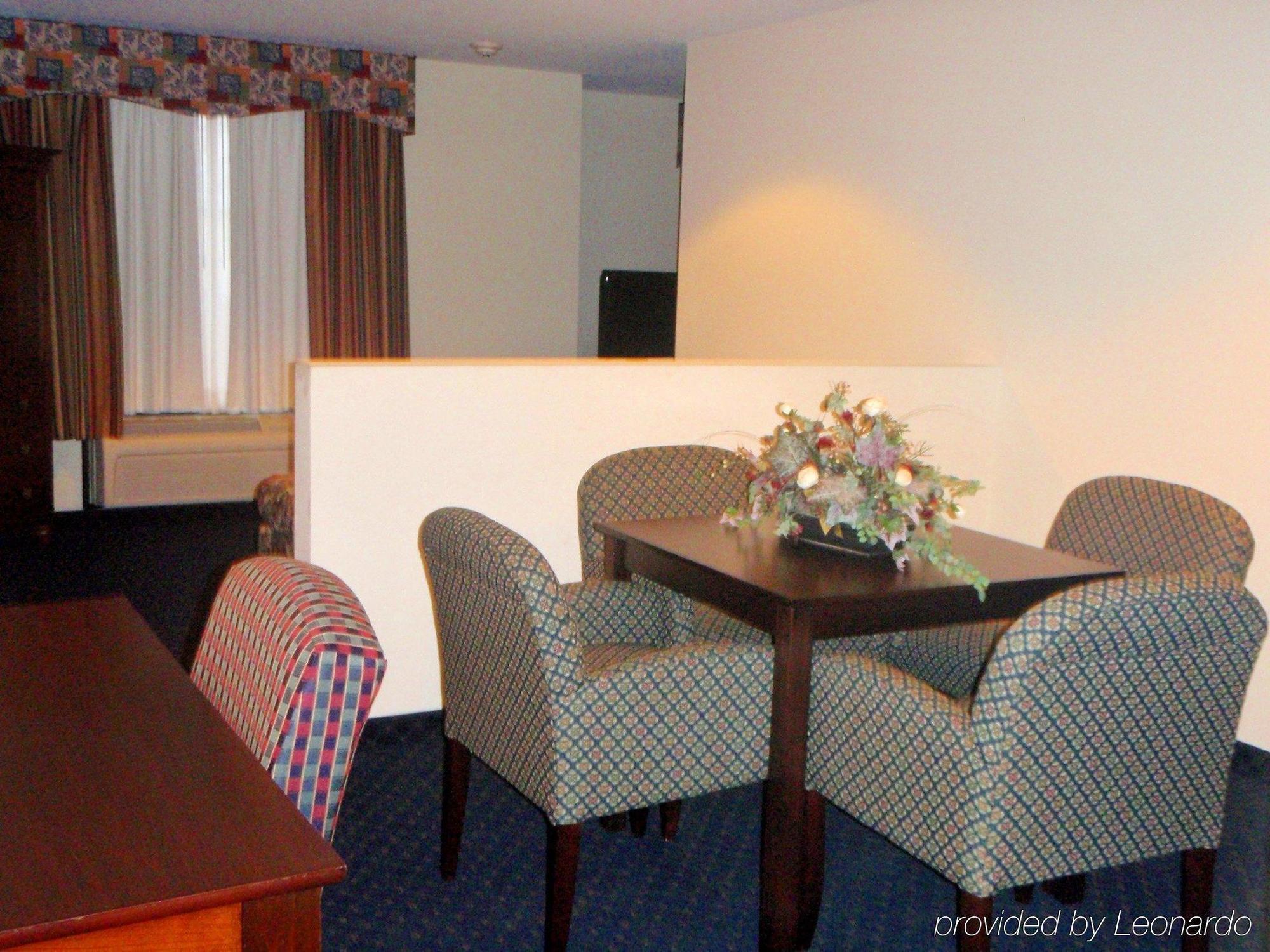 Holiday Inn Express & Suites - South Bend - Notre Dame Univ. Quarto foto